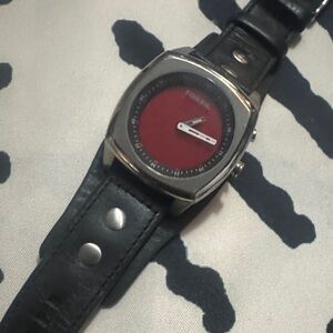 Fossil Big Tic Watch – Vintage Y2K – Red Dial – Needs Battery
